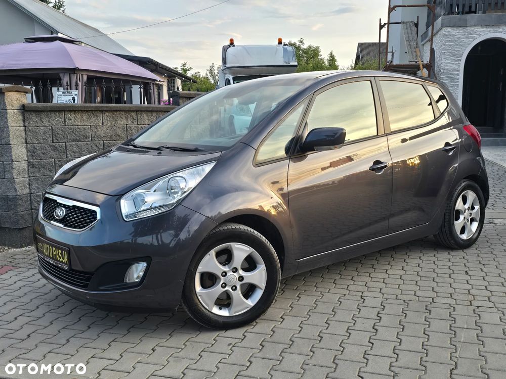 Kia Venga 1.6 CVVT Fifa World Cup Edition - 4
