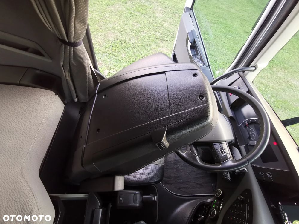 Volvo 2x FH 500 XXL GLOBETROTTER / WECON / 7.71M+7.71M / TANDEM / ZESTAW / SALON POLSKA / 1 WŁAŚCICIEL / PIĘKNY - 30
