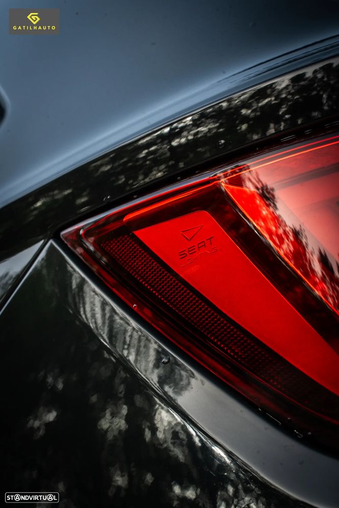 SEAT Leon ST 2.0 TSI S&S 4Drive DSG Cupra 300 Edition Carbon - 33