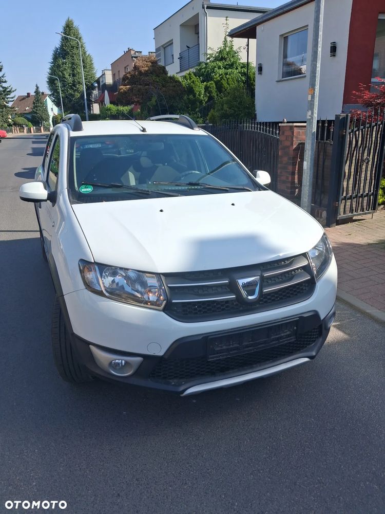 Dacia Sandero 0.9 TCe Laureate S&S EU6 - 1