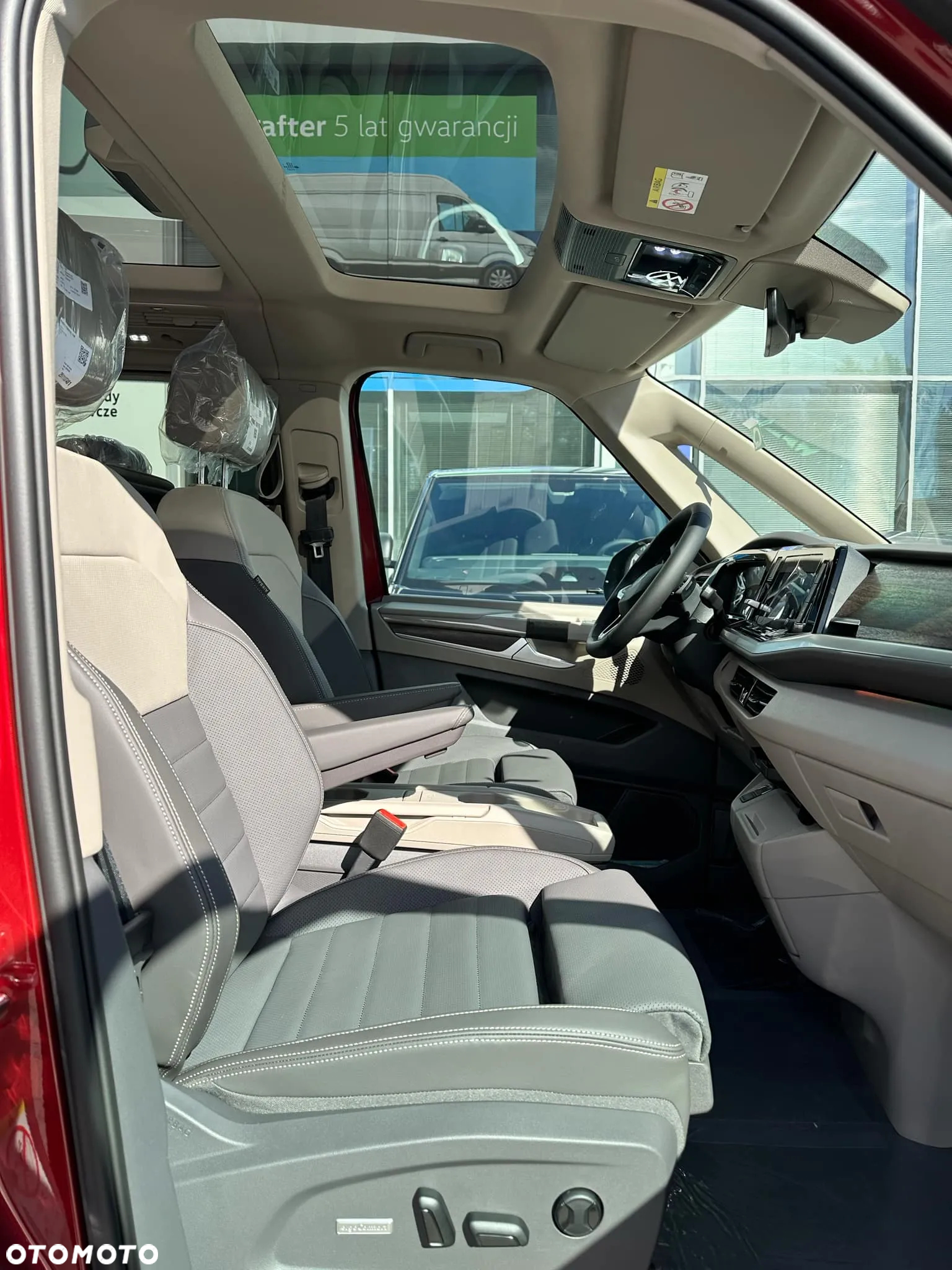 Volkswagen Multivan 2.0 TSI L2 Style DSG - 11