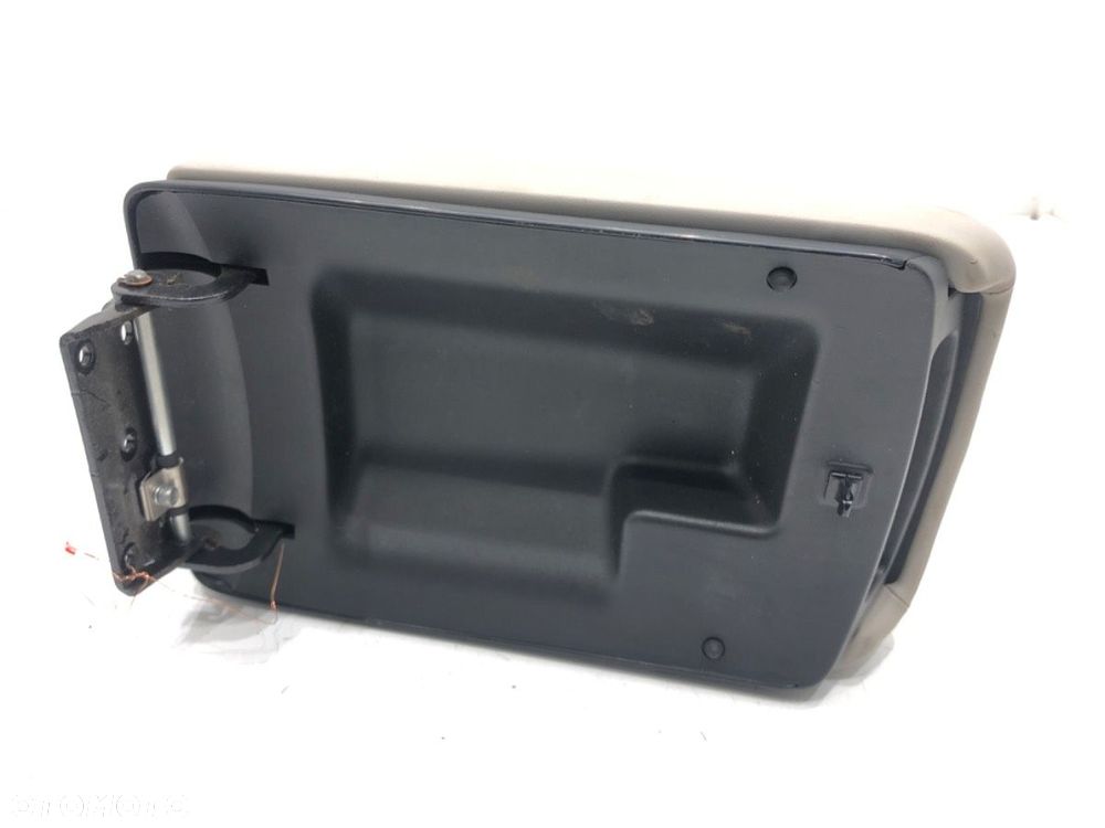 PODŁOKIETNIK  NISSAN QASHQAI / QASHQAI +2 I (J10, NJ10, JJ10E) 2006 - 2014 2.0 104 kW [141 KM] - 3