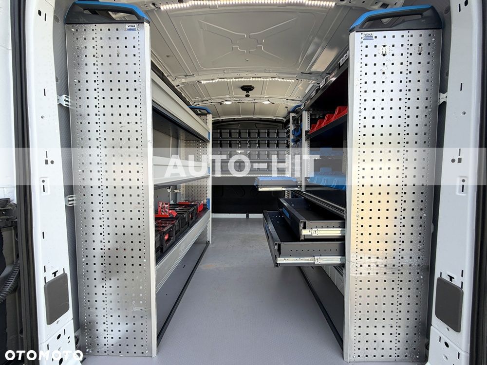 Ford Transit - 21