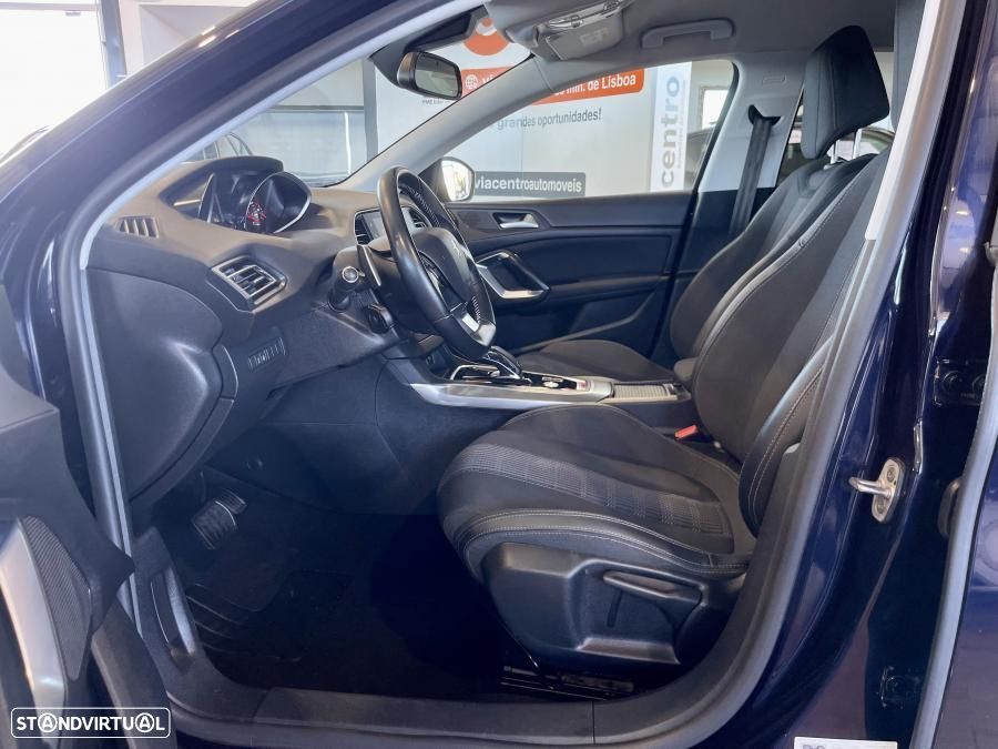 Peugeot 308 1.2 PureTech Allure Pack EAT8 - 8