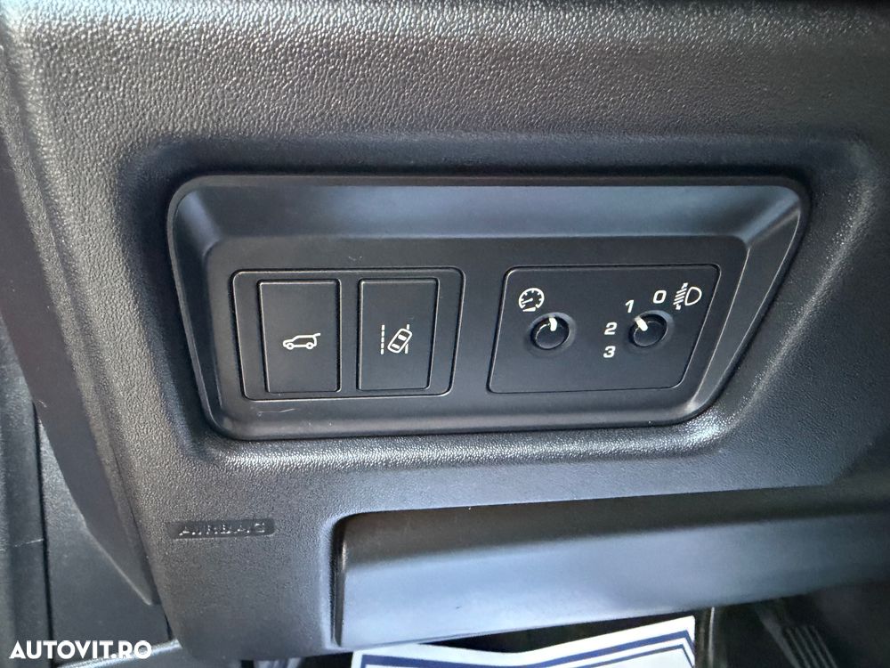 Land Rover Discovery Sport 2.0 l TD4 SE Aut. - 14