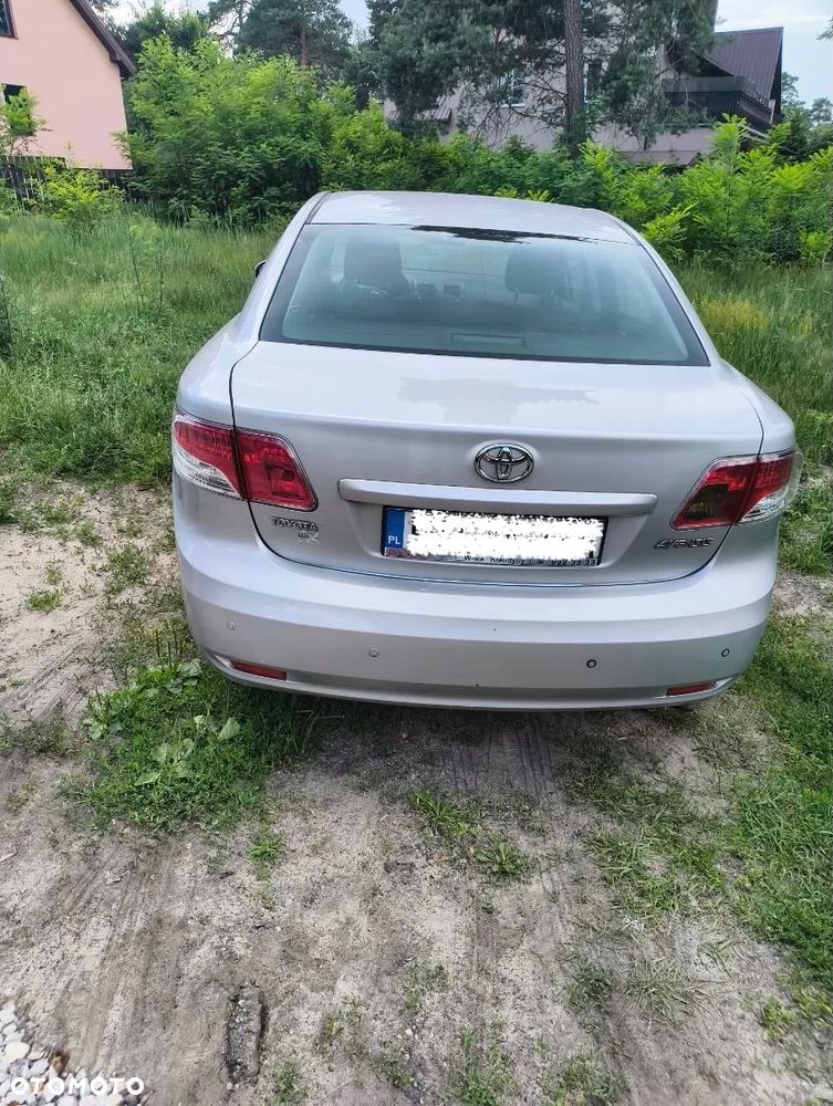 Toyota Avensis 1.6 Luna - 7