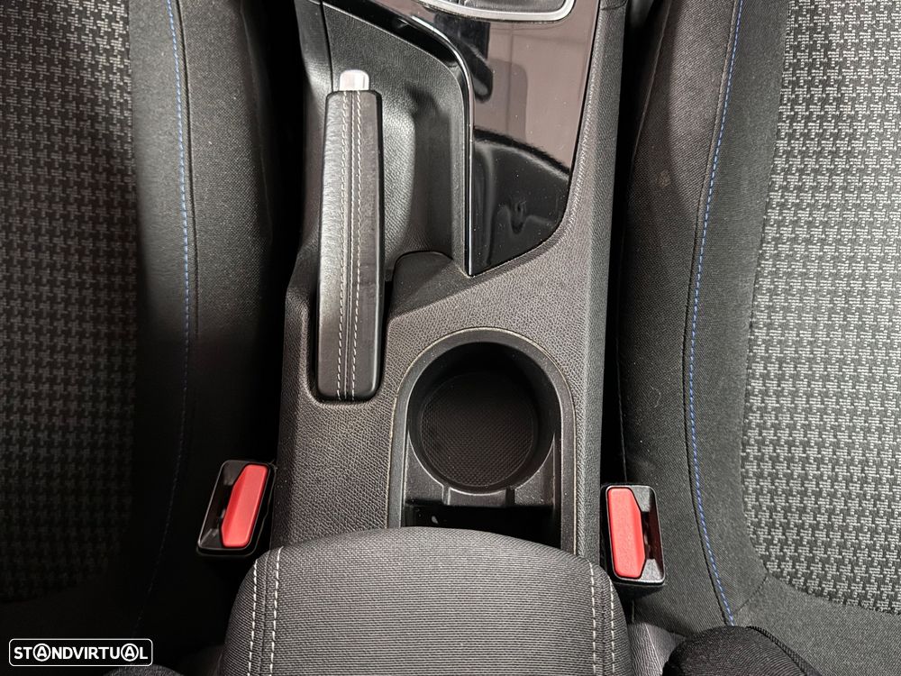 Peugeot 308 1.5 BlueHDi Style - 28