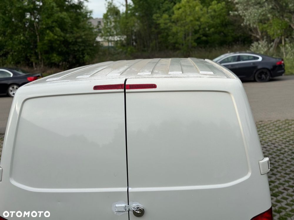 Volkswagen Transporter - 11