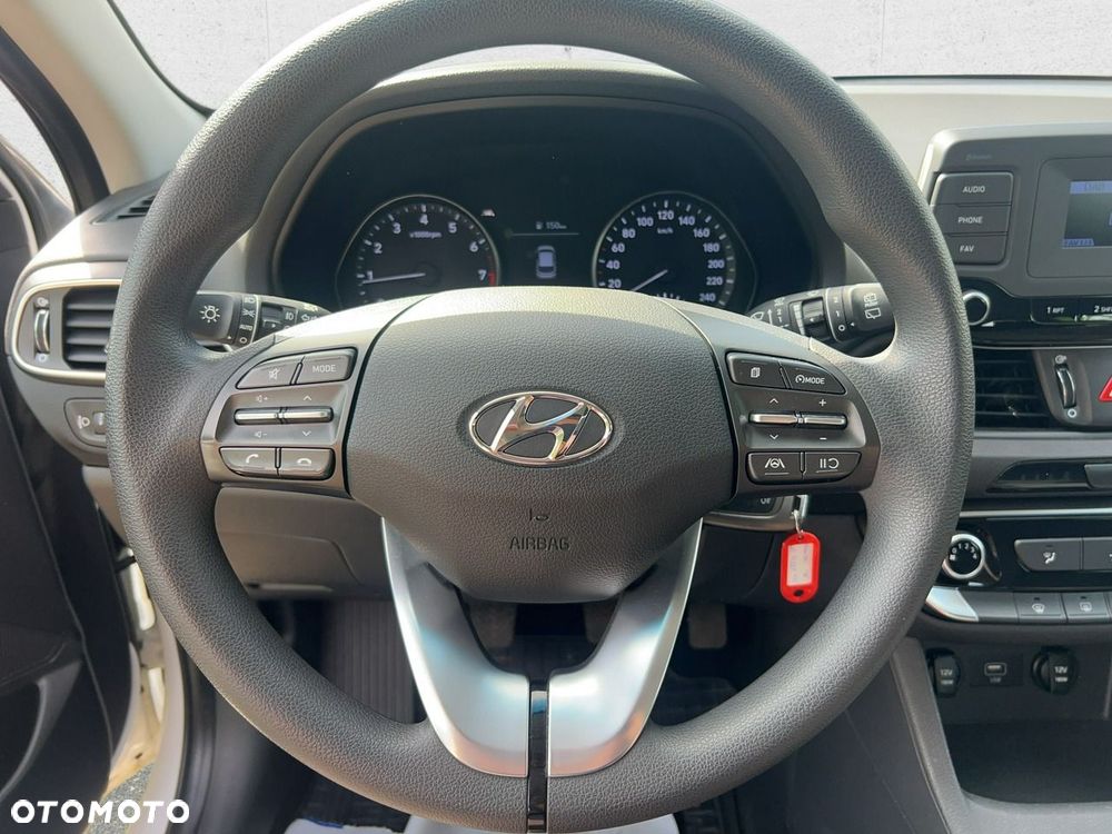 Hyundai i30 - 16