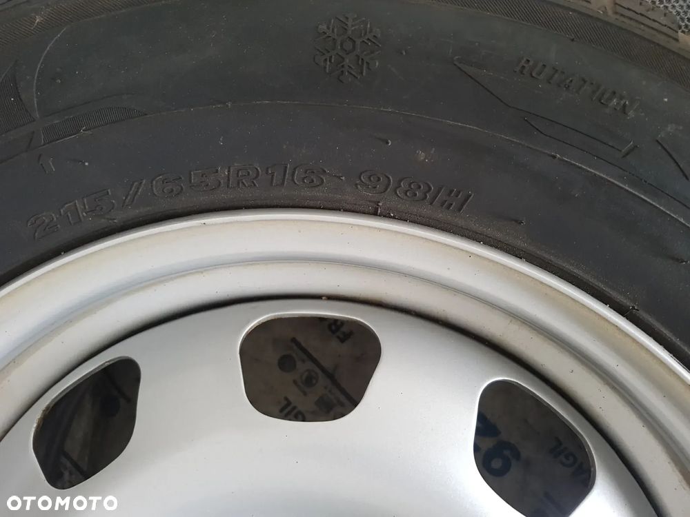 KOŁA ZIMA  DACIA DASTER 5X114,3  6,5JX16 215/65R16 - 18