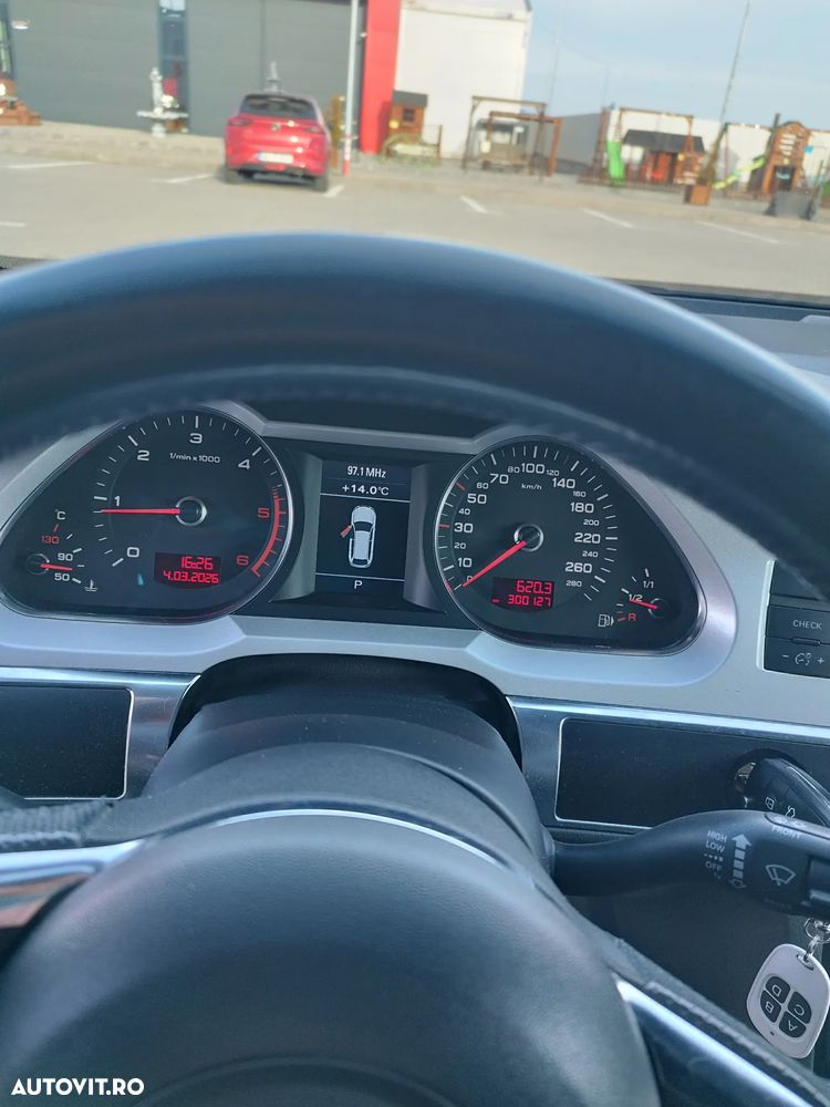Audi A6 - 5