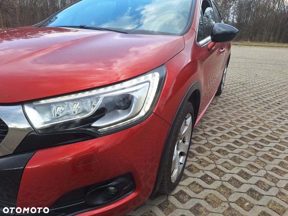 Citroën DS4 1.6 e-HDi SoChic MCP - 24