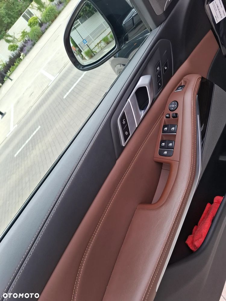 BMW X5 M M50d - 13