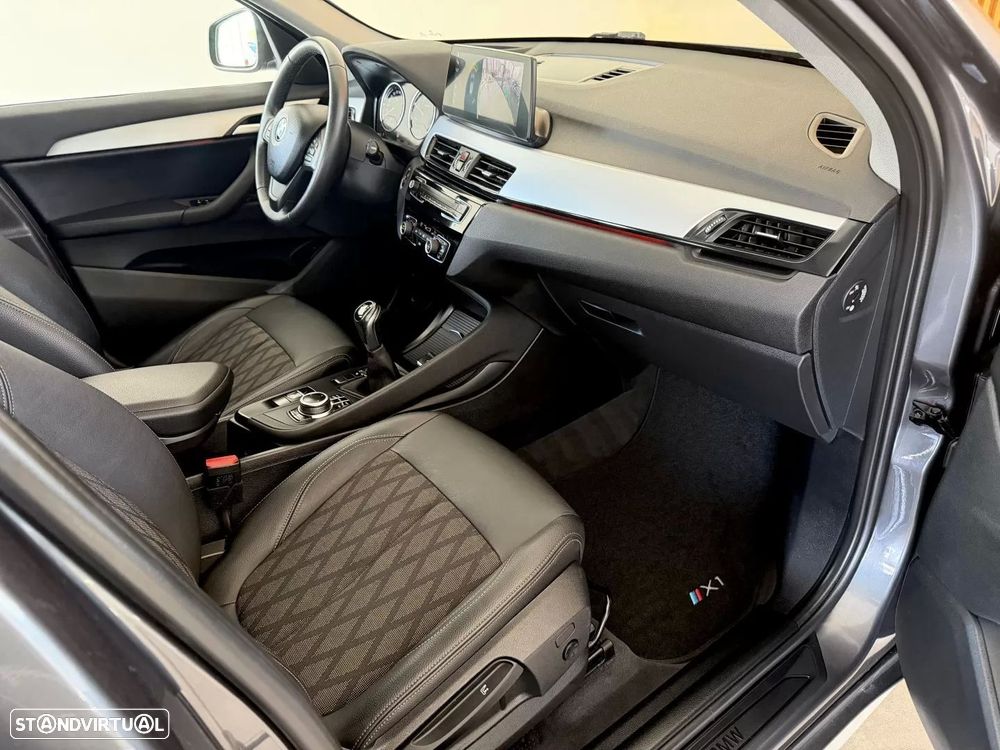 BMW X1 16 d sDrive Line xLine - 27