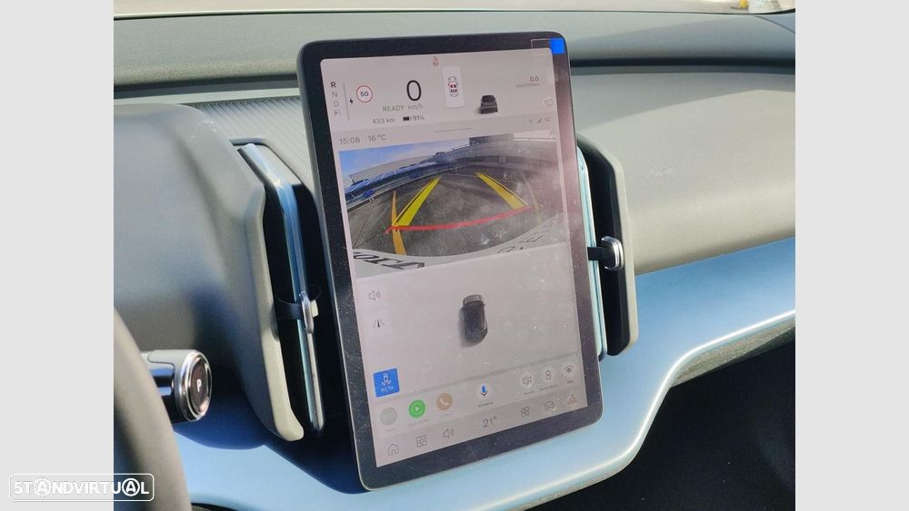 Volvo EX30 69 kWh Single Motor Extended Range Core - 17