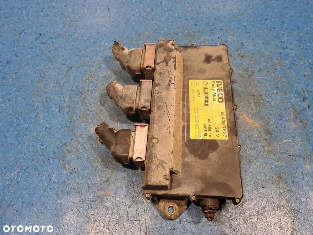 IVECO EURO CARGO 75E18 STEROWNIK ŚWIATEŁ 50409 7627 - 7
