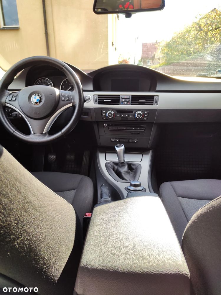 BMW Seria 3 - 10