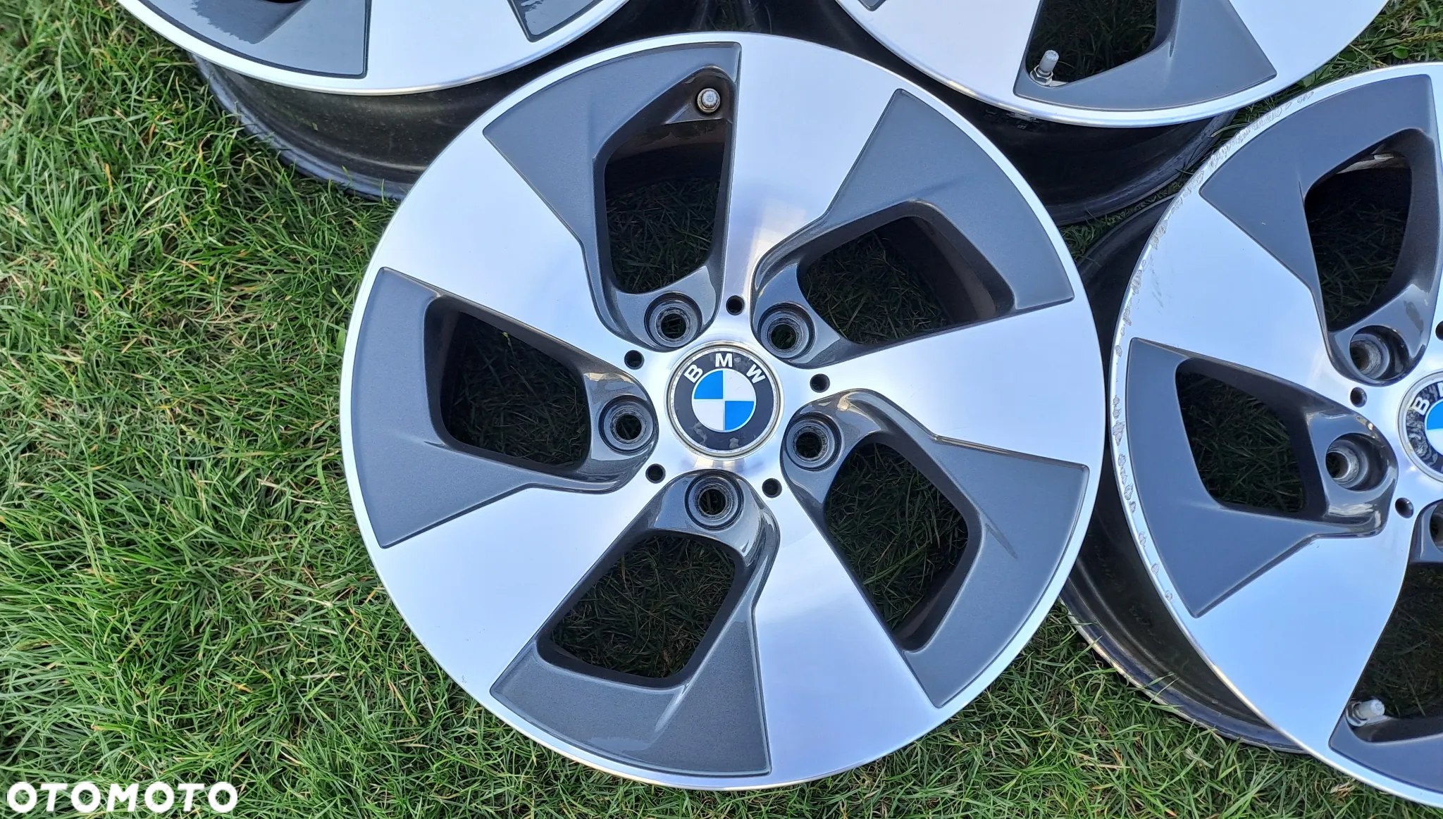 Felgi Aluminiowe 16 BMW F30 F31 5x120 ET 31 Styling 406 - 2