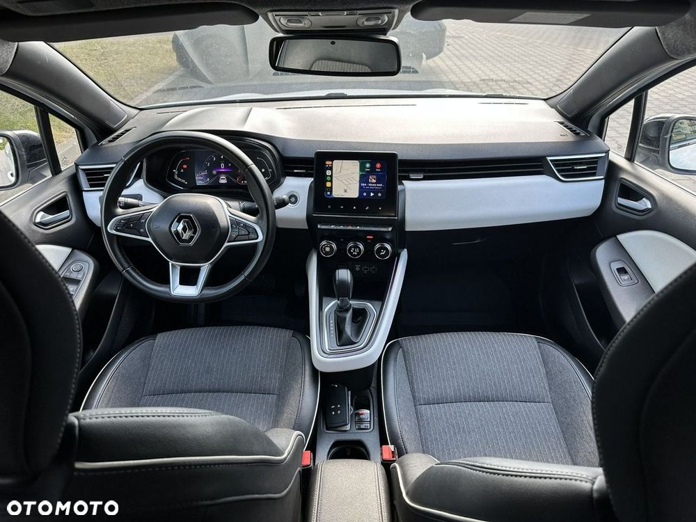Renault Clio - 19