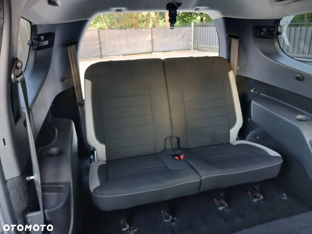 Dacia Lodgy 1.5 Blue dCi Laureate S&S - 23