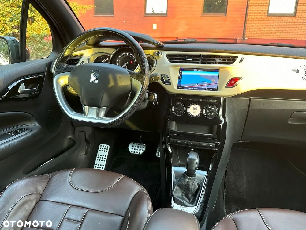 DS Automobiles DS 3 - 12