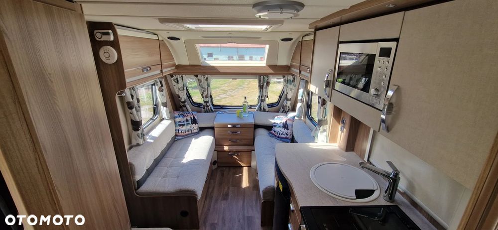 SWIFT Challenger - 12