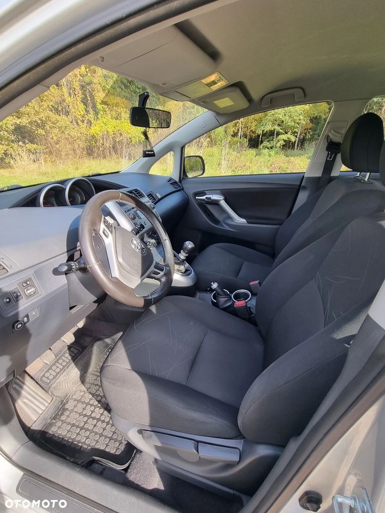 Toyota Verso - 6