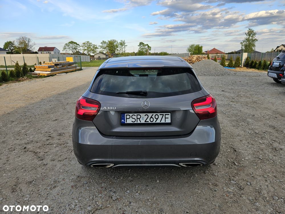 Mercedes-Benz Klasa A 180 (BlueEFFICIENCY) 7G-DCT Urban - 37