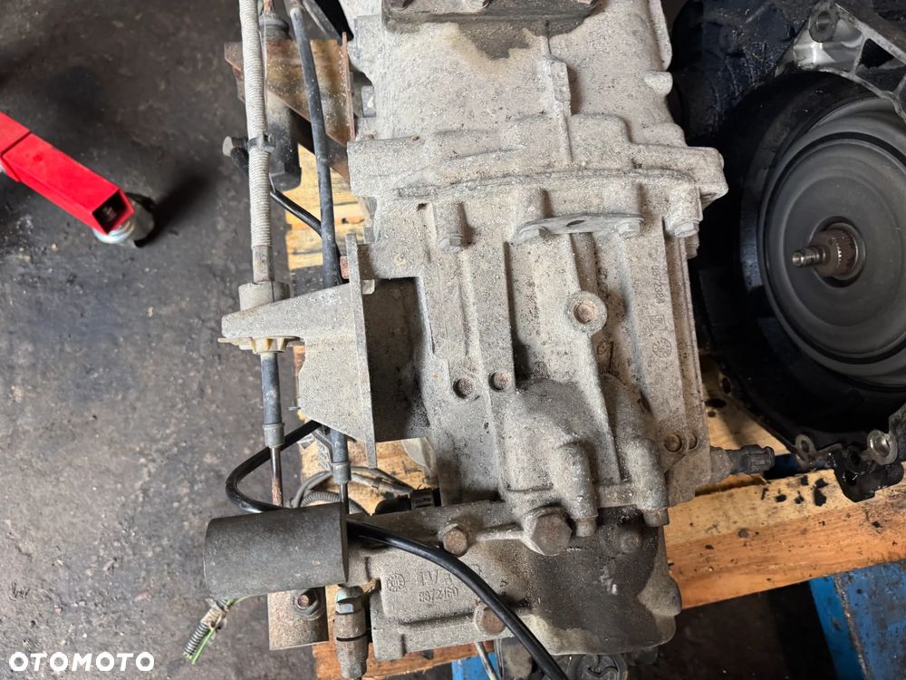 SKRZYNIA BIEGÓW IVECO DAILY 3.0 HPI 8872643 2840.6 - 6