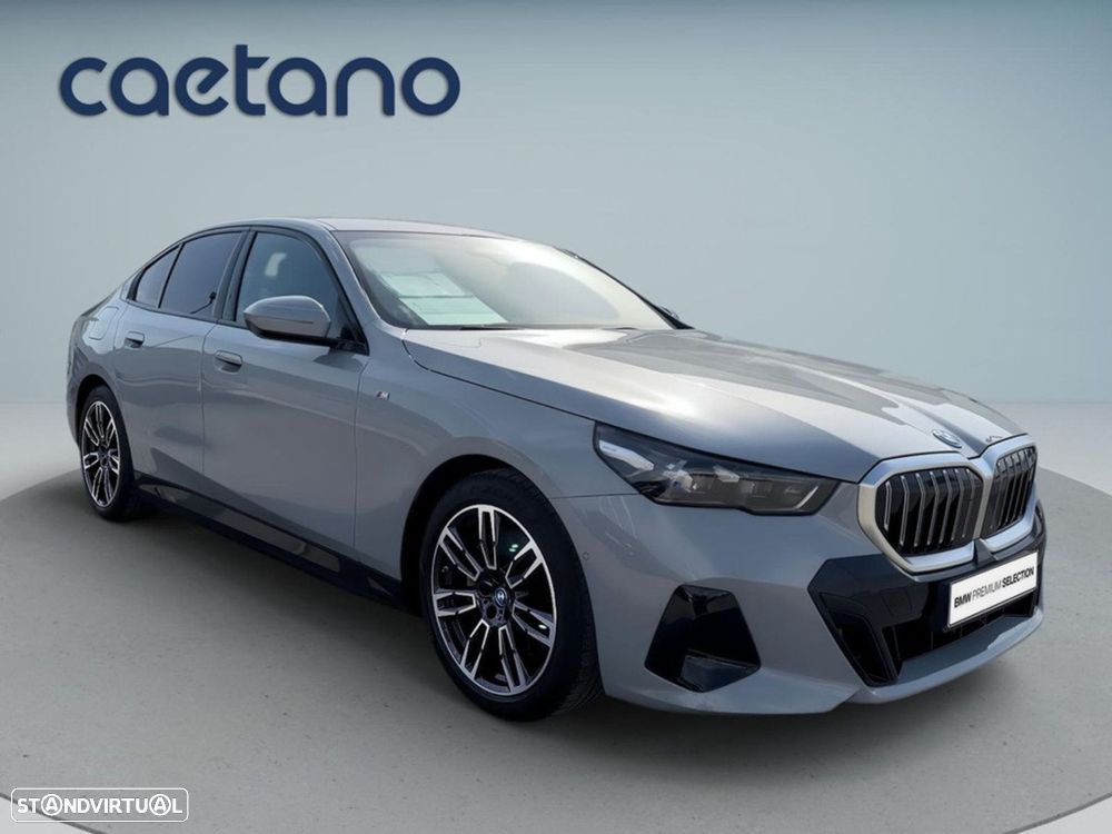 BMW i5 eDrive40 Pack Desportivo M - 10