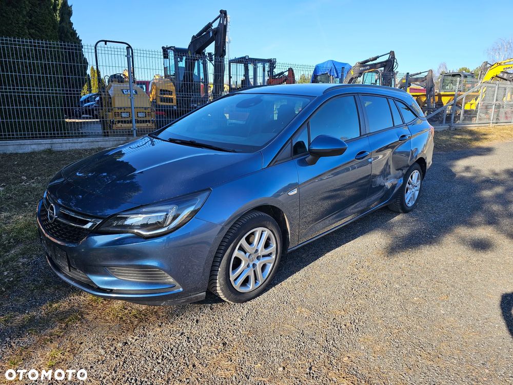 Opel Astra 1.6 CDTI DPF ecoFLEX Start/Stop Edition - 1