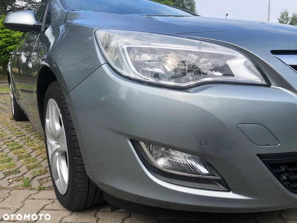 Opel Astra 1.4 Turbo - 8