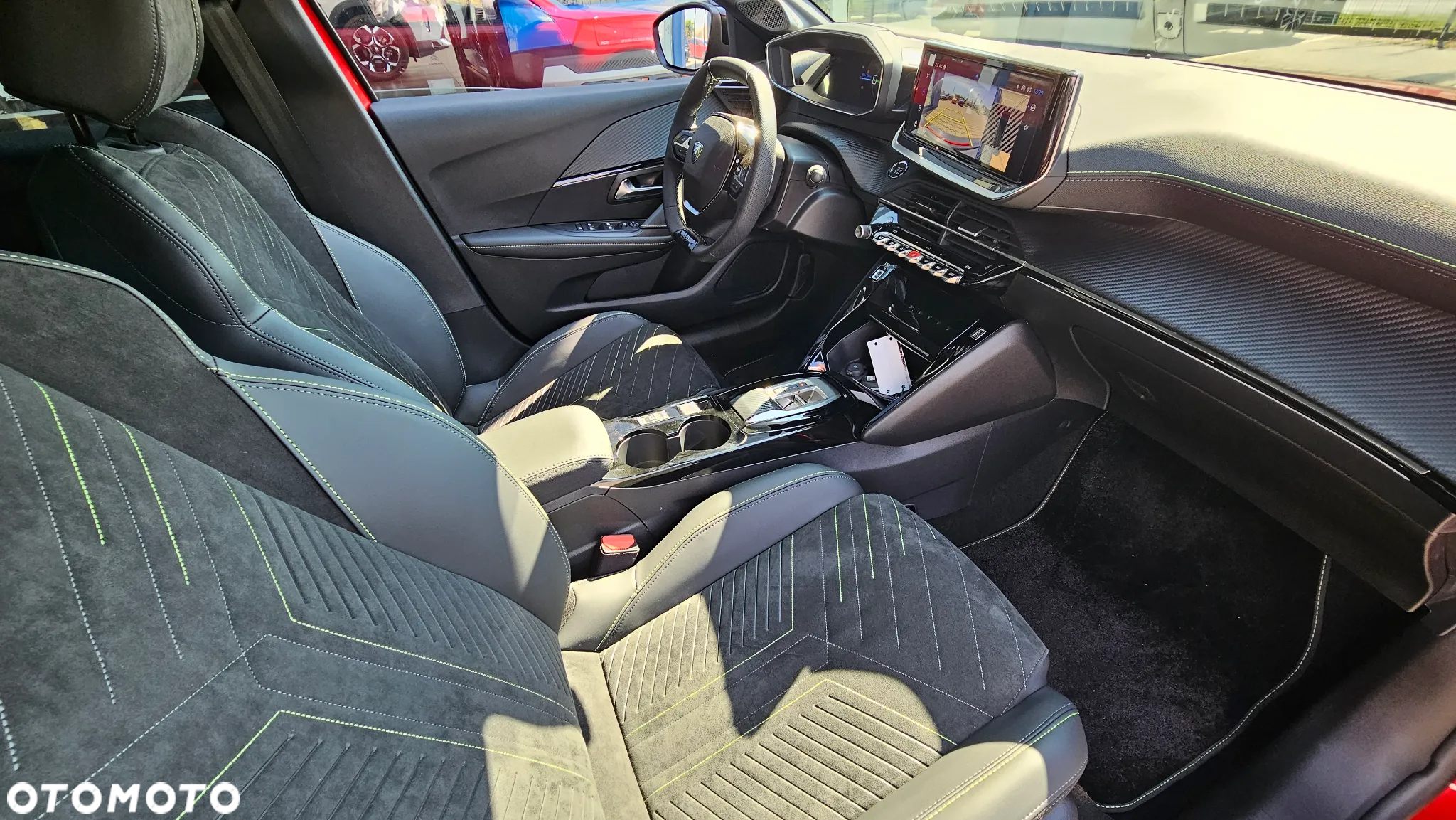 Peugeot 208 e-208 54kWh GT - 11