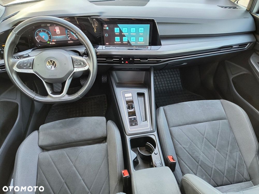 Volkswagen Golf - 17