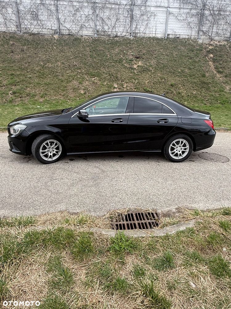 Mercedes-Benz CLA - 4