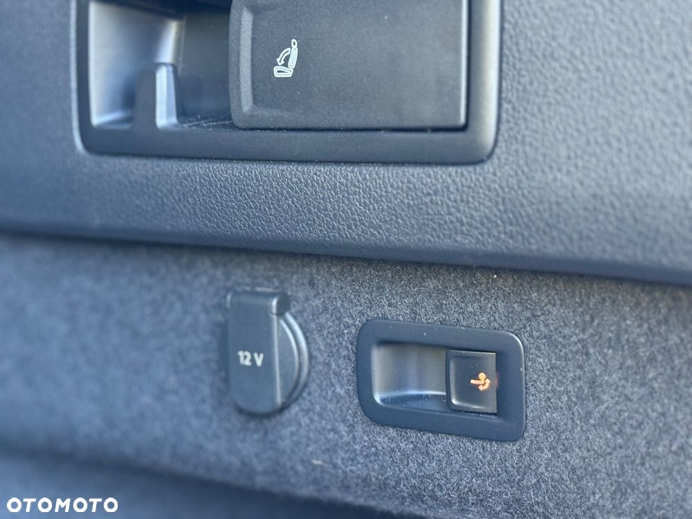 Volkswagen Passat ver-2-0-tdi-bluemotion-technology-dsg-comfortline - 14