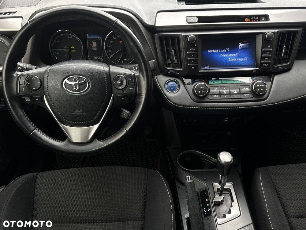 Toyota RAV4 - 14