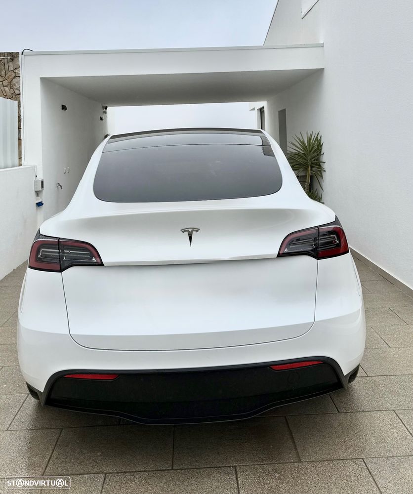 Tesla Model Y Tração Traseira - 2