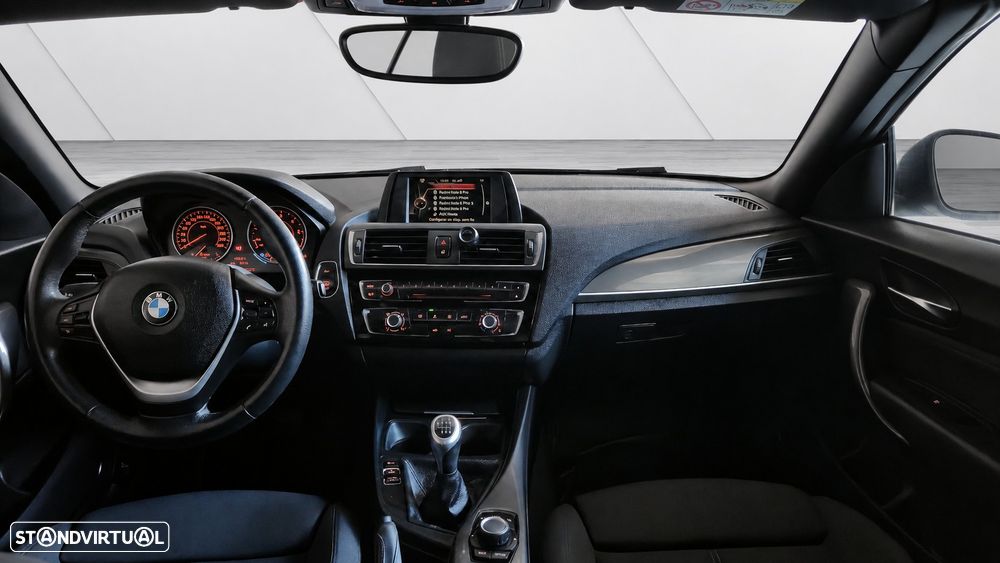 BMW 218 d Cabrio Line Sport - 12