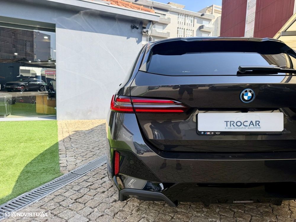 BMW 530 e Pack Desportivo M Pro - 25