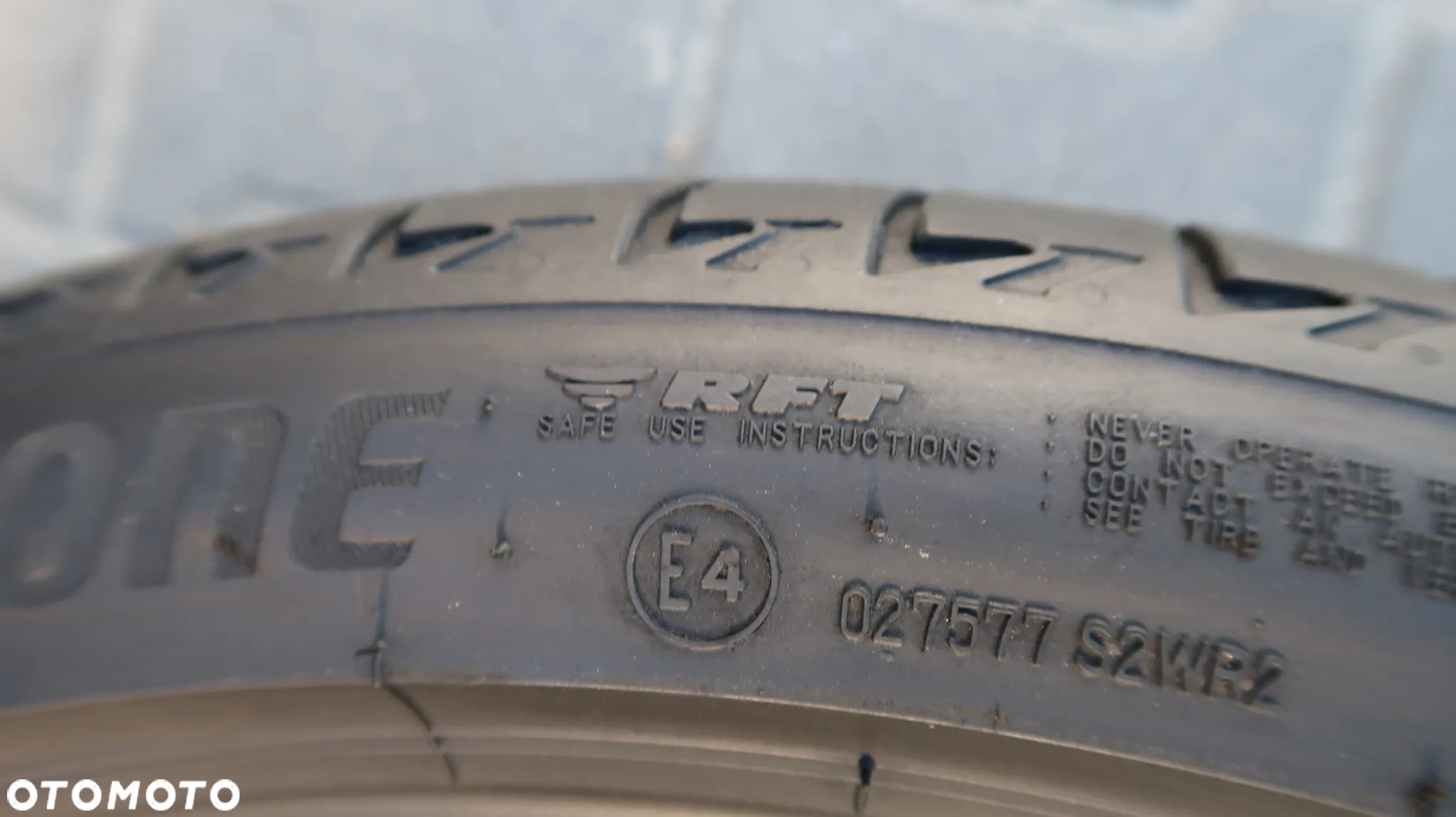 2 SZT OPON 225/40R19 RSC BRIDGESTONE - 5