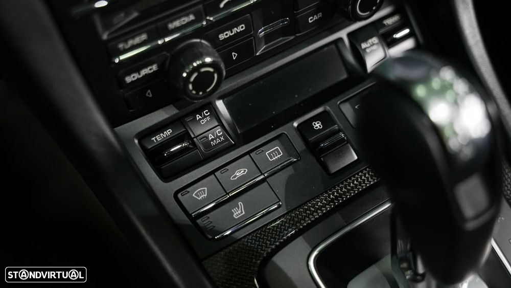 Porsche 911 (991) Turbo S PDK - 35
