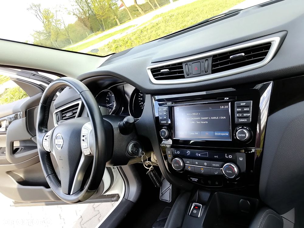 Nissan Qashqai 1.2 DIG-T Tekna+ - 31