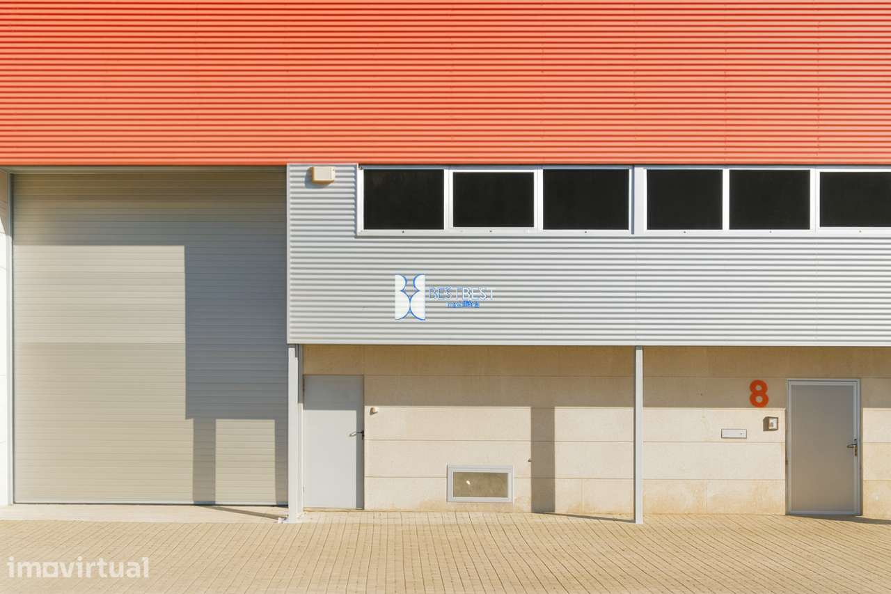 PAVILHÃO INDUSTRIAL-ARRENDAMENTO -ZONA IND.VÁRZEA, BARCELOS - Grande imagem: 4/4