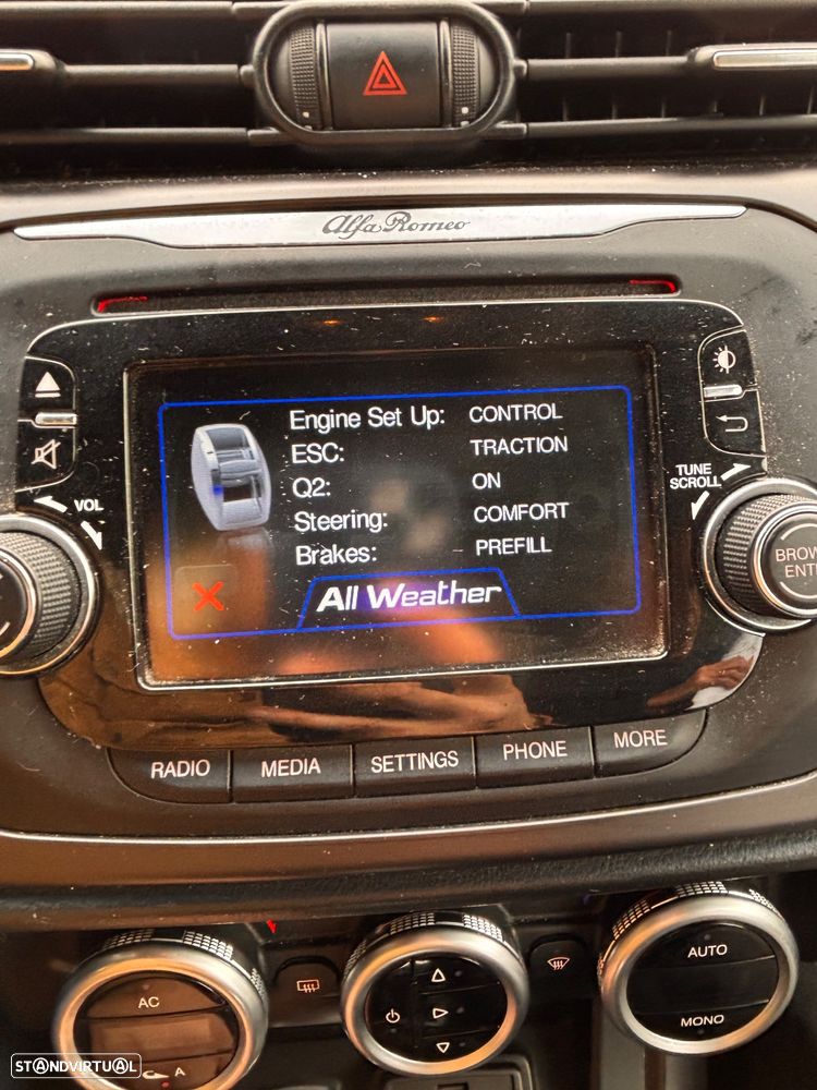 Alfa Romeo Giulietta 1.6 JTDM Exclusive - 17