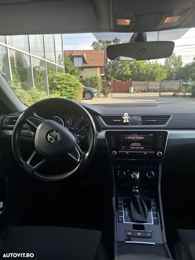 Skoda Superb 2.0 TDI DSG Style - 9