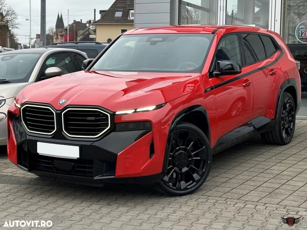 BMW XM 50e - 3