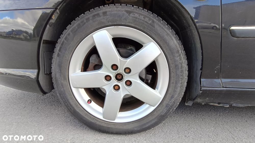 Peugeot 407 - 12