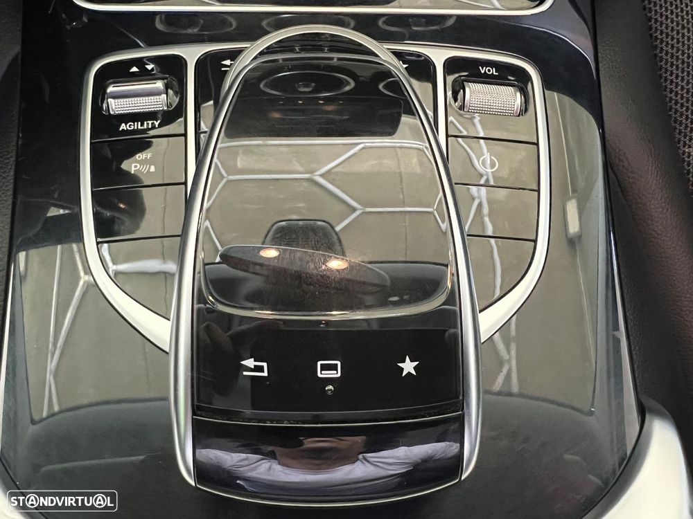 Mercedes-Benz C 300 BlueTEC Hybrid Avantgarde - 27