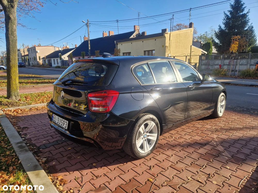 BMW Seria 1 118d Sport Line - 4